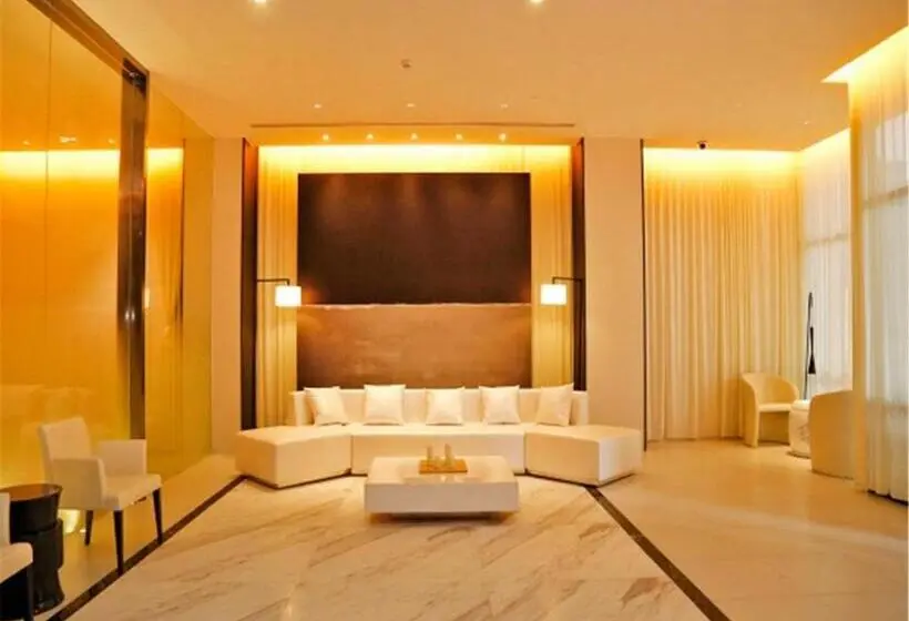 ホテル Jinjiang Inn Selected Shenzhen Huanggang Port Huangcheng Plaza