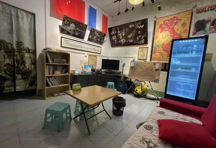 Kwangchowan Hostel