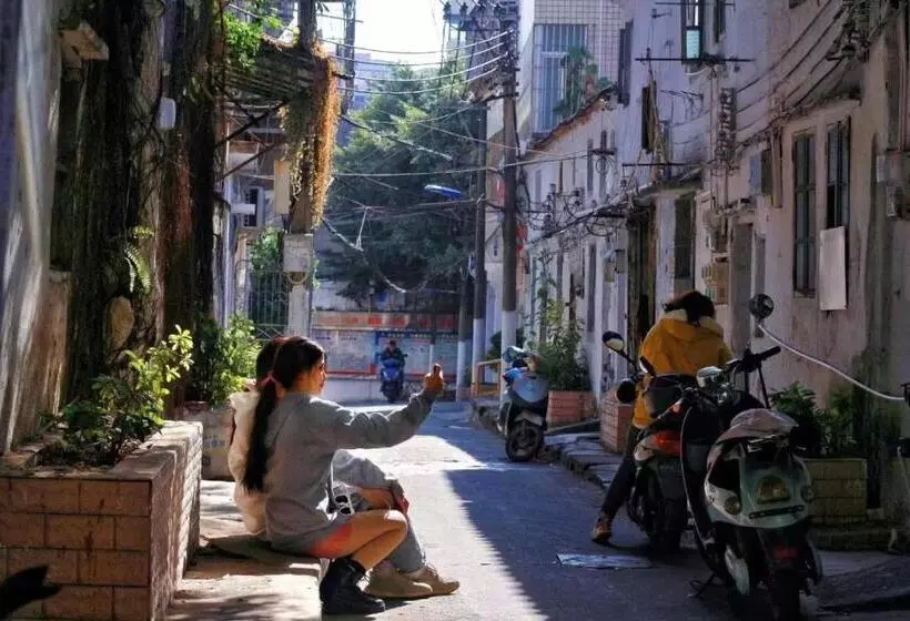 Kwangchowan Hostel