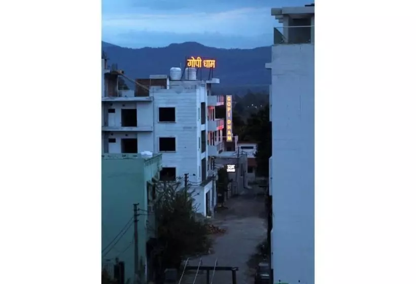 ホテル Gopi Dham Ashram Haridwar Near Shanti Kunj