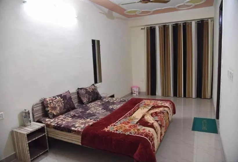 ホテル Gopi Dham Ashram Haridwar Near Shanti Kunj
