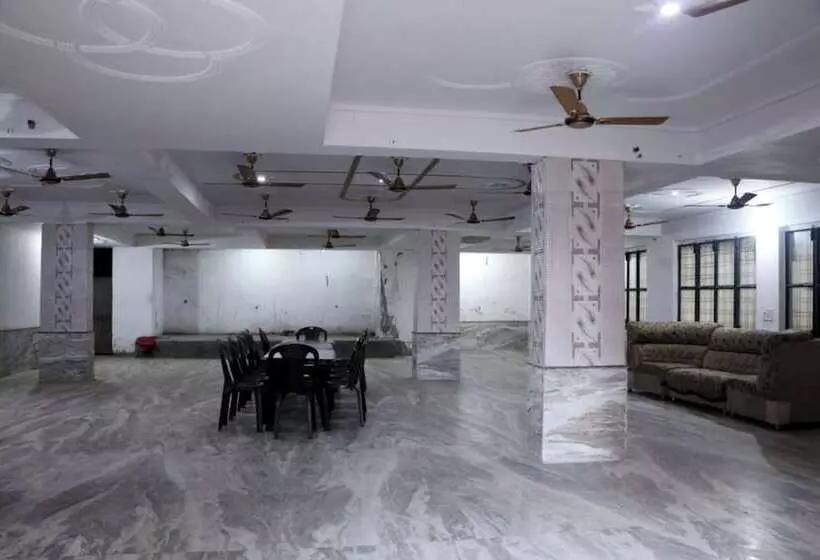 ホテル Gopi Dham Ashram Haridwar Near Shanti Kunj