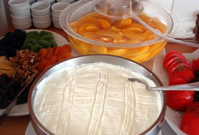 فندق Filoxenia Apartments