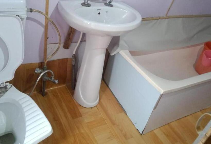 هتل Group Of Neptune