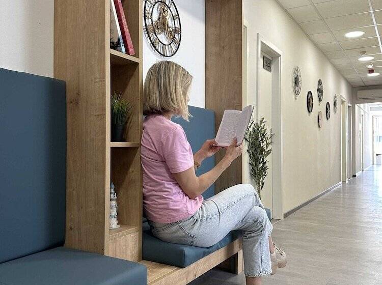 בית מלון כפרי Hostel Petra Marina