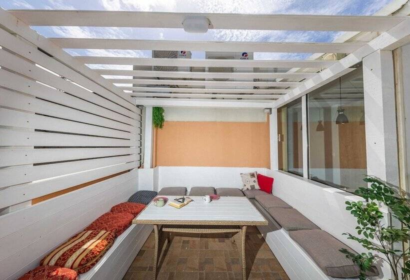 בית מלון כפרי Hostel Petra Marina