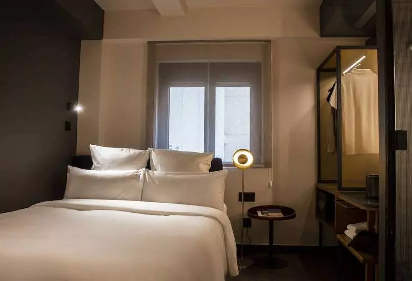 Hotelli Letoh Letoh Sevilla