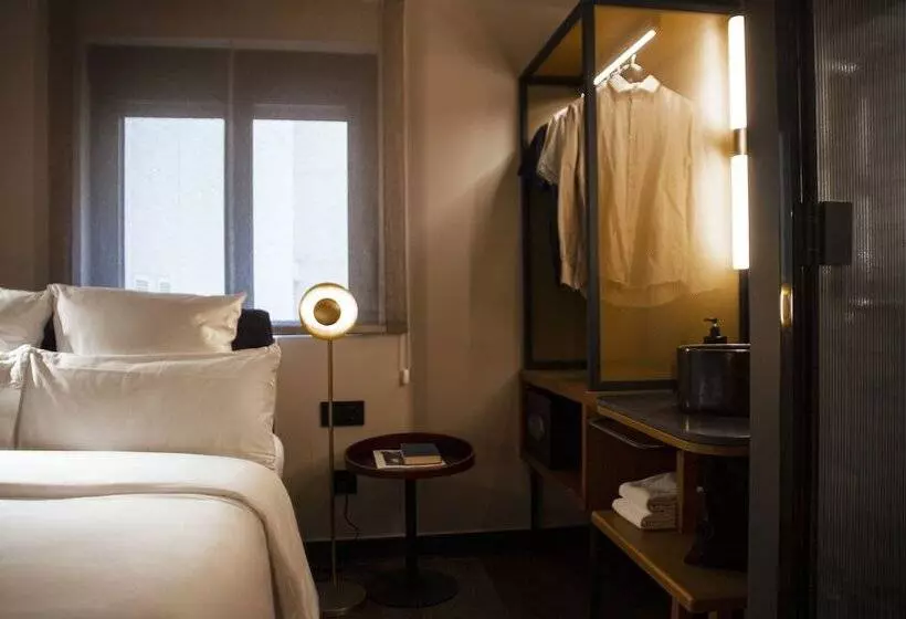 Hotelli Letoh Letoh Sevilla