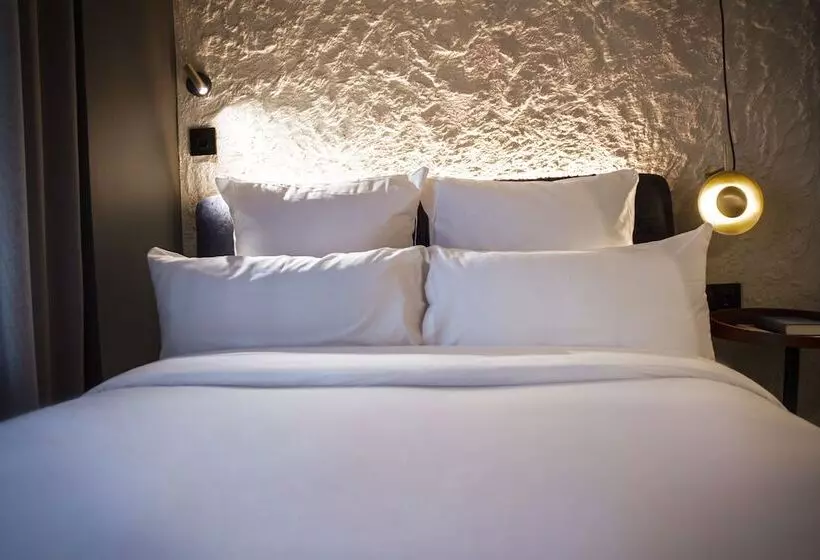 Hotelli Letoh Letoh Sevilla