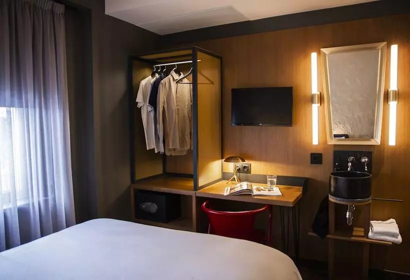 Hotelli Letoh Letoh Sevilla