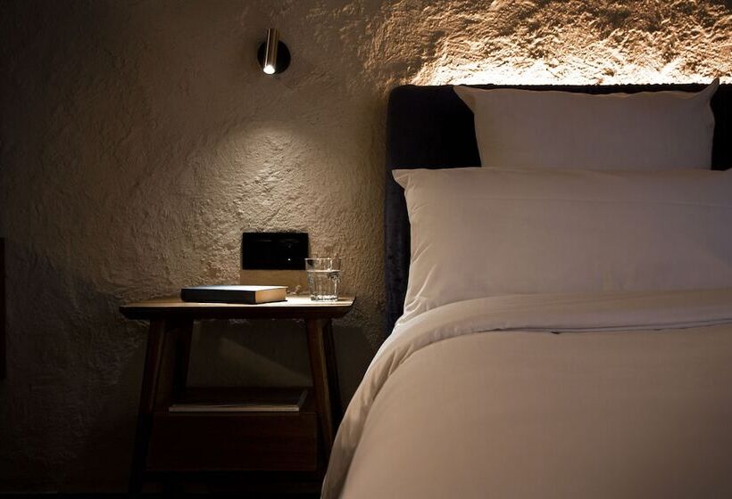 هتل Letoh Letoh Sevilla