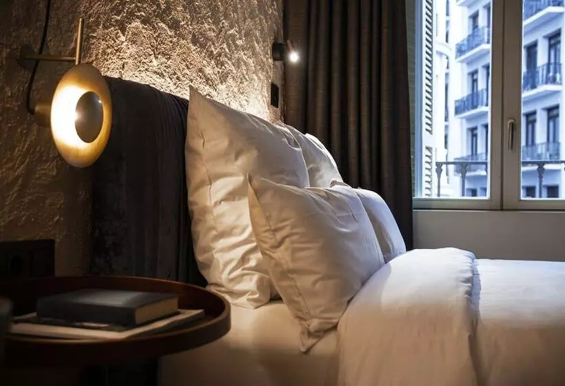 Hotelli Letoh Letoh Sevilla