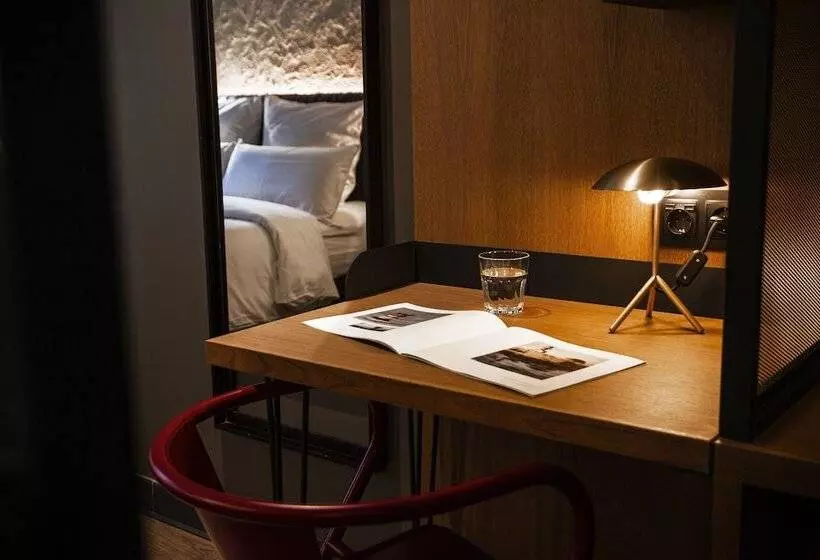 Hotelli Letoh Letoh Sevilla