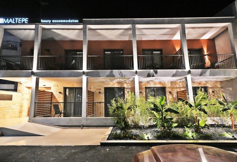 Отель Maltepe Luxury Accommodation