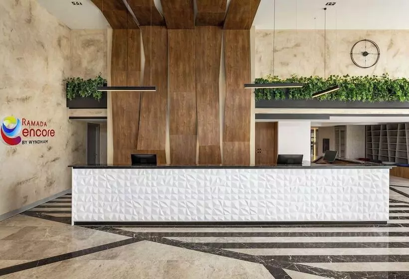 Hotelli Ramada Encore By Wyndham Istanbul Arnavutkoy