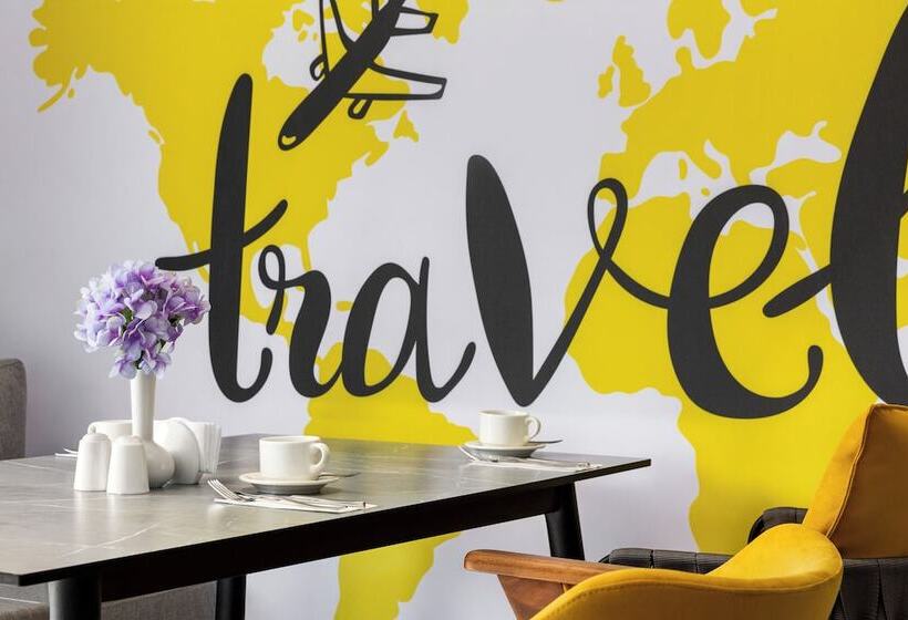 ホテル Ramada Encore By Wyndham Istanbul Arnavutkoy