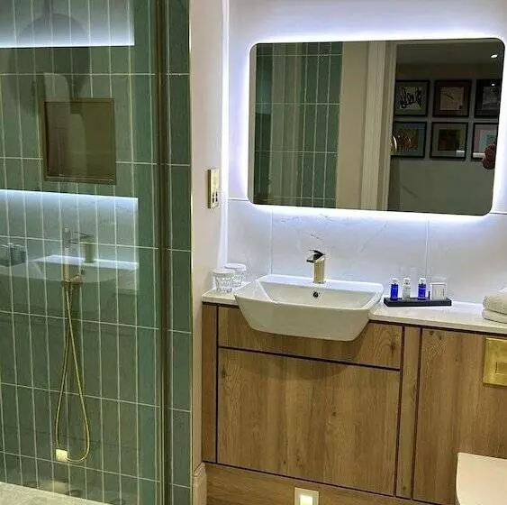 Hotelli Thehillbrooksherborne