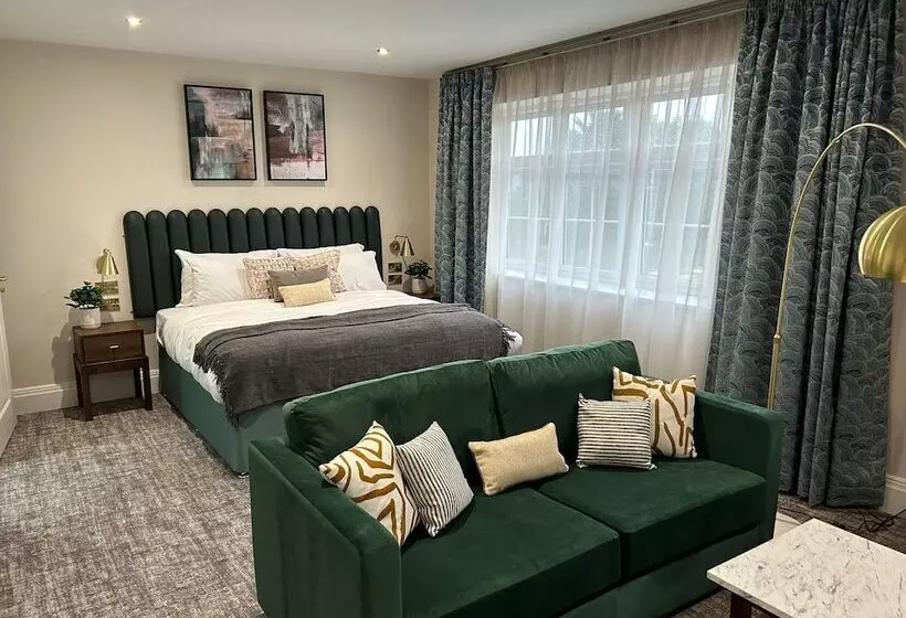 Hotelli Thehillbrooksherborne