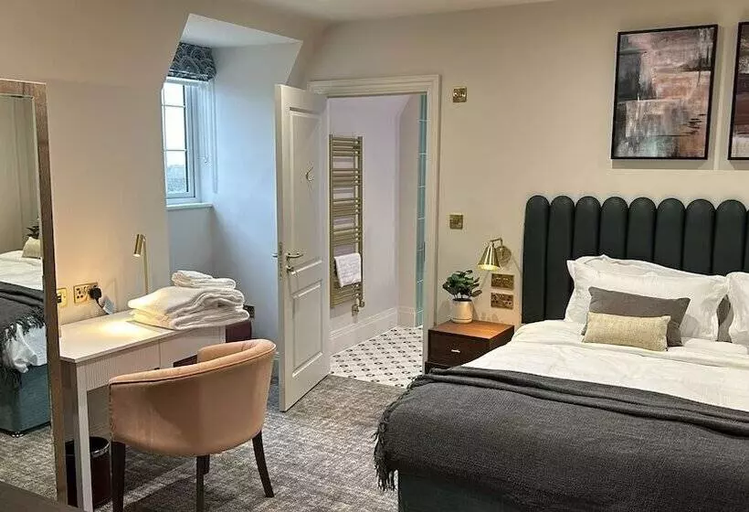 Hotelli Thehillbrooksherborne