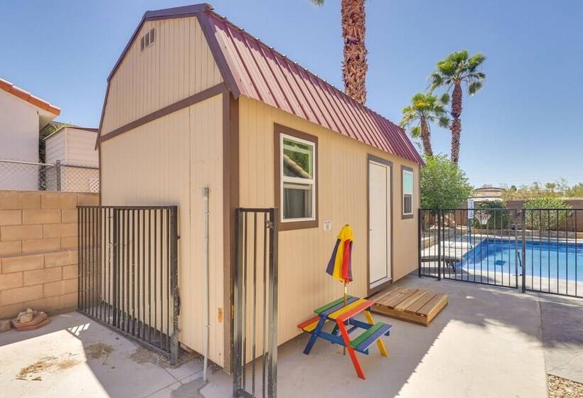 Lovely Bullhead City Retreat W/ Patio & Grill!