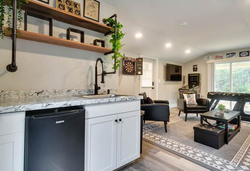 Modern Stark Home W/ Game Room, Grill & Fire Pit