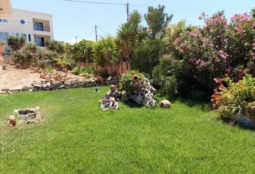 Socrate S Apartment S With Share Pool