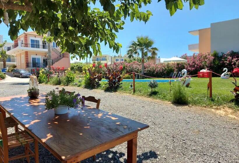 Socrate S Apartment S With Share Pool