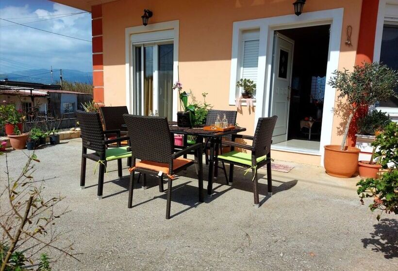 Socrate S Apartment S With Share Pool