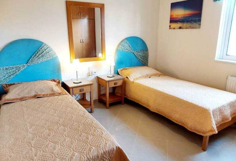 Socrate S Apartment S With Share Pool