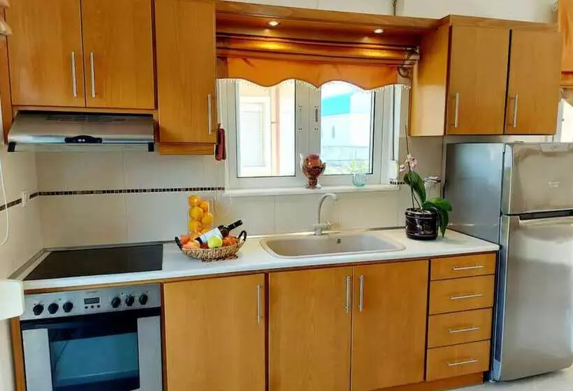 Socrate S Apartment S With Share Pool