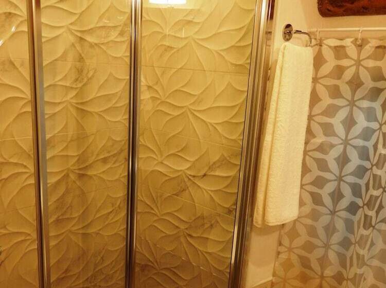 Sole Apartments   Near Corfu Port