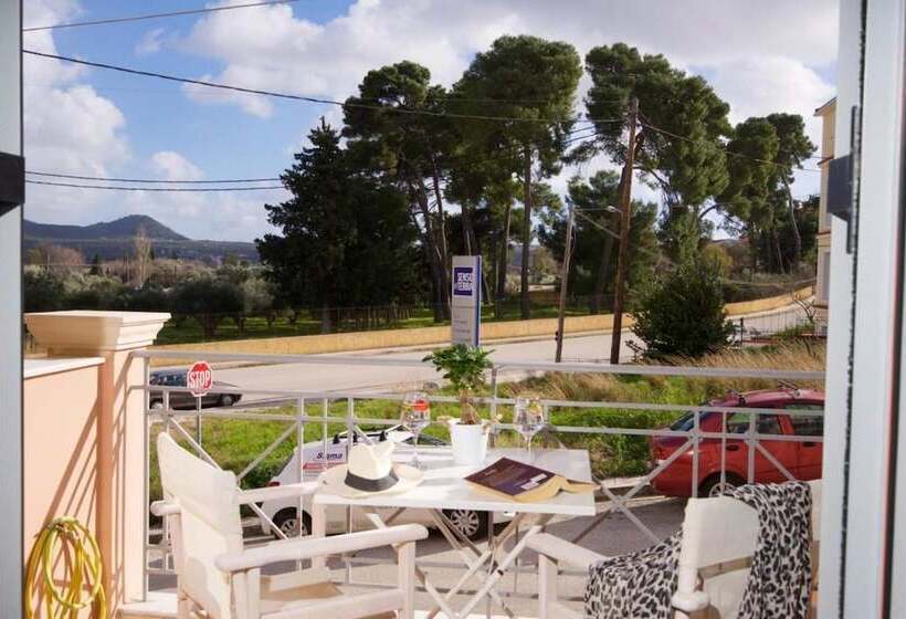 Urban Suites In Argostoli