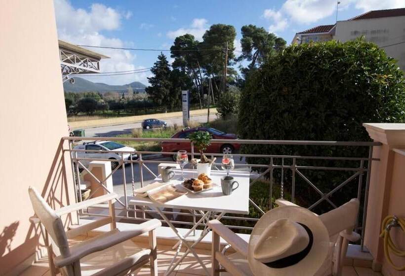 Urban Suites In Argostoli