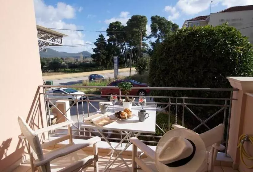 Urban Suites In Argostoli