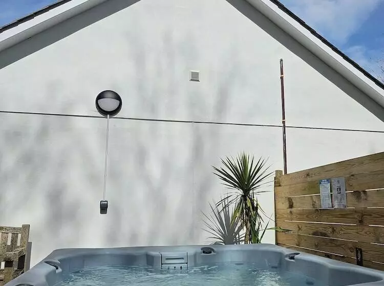 Willow Valley Holiday Park