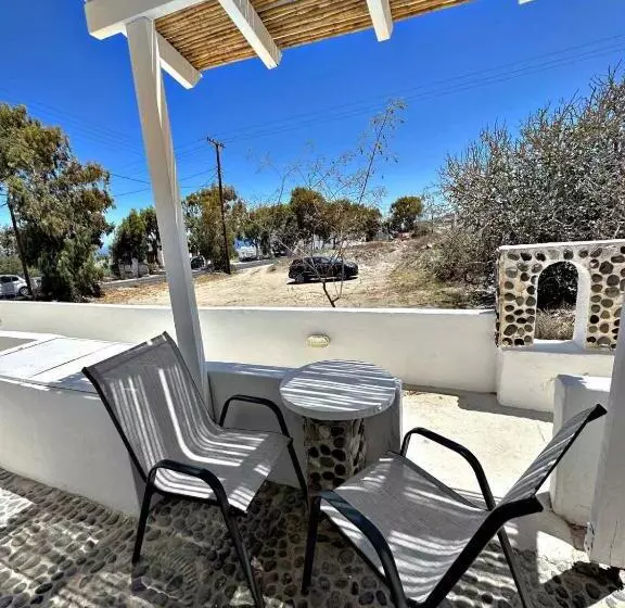 Santorini Style Rooms