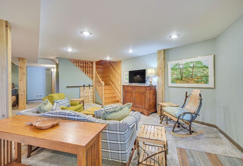 Birch Lake Home On Peninsula: Dock, Deck & Grill!