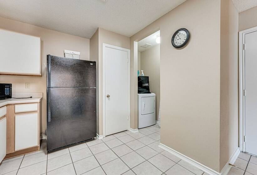 Bright San Antonio Home < 13 Mi To Downtown!