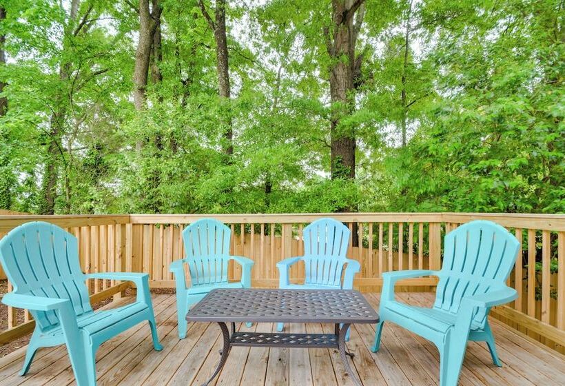 Chic Durham Home W/ Game Room: Walk To Downtown!