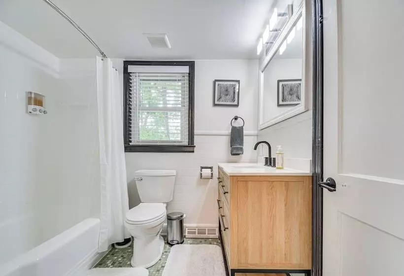 Chic Durham Home W/ Game Room: Walk To Downtown!