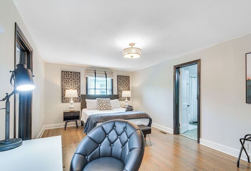 Chic Durham Home W/ Game Room: Walk To Downtown!