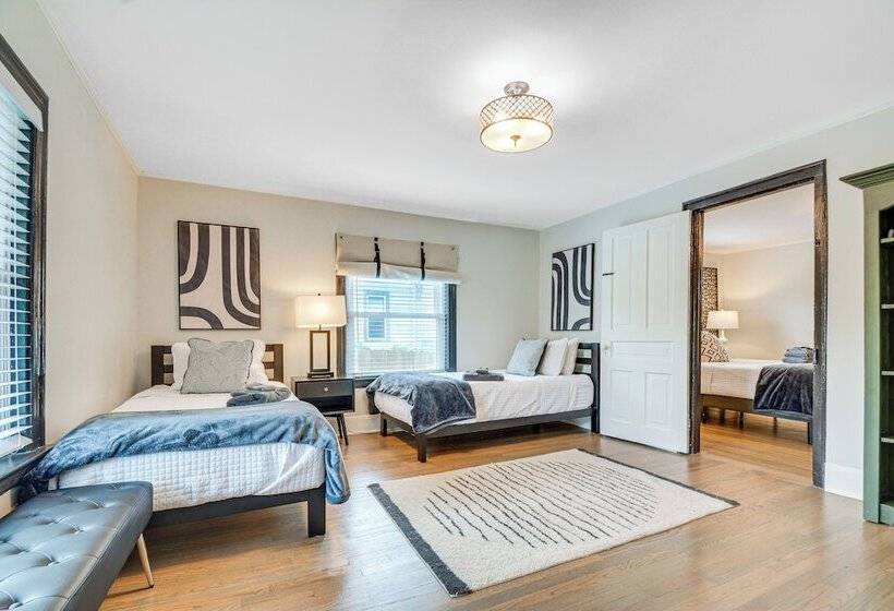 Chic Durham Home W/ Game Room: Walk To Downtown!