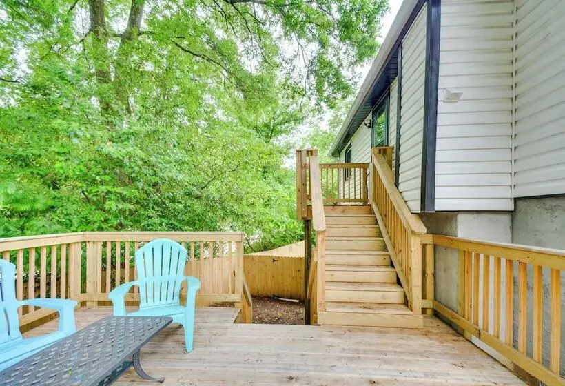 Chic Durham Home W/ Game Room: Walk To Downtown!