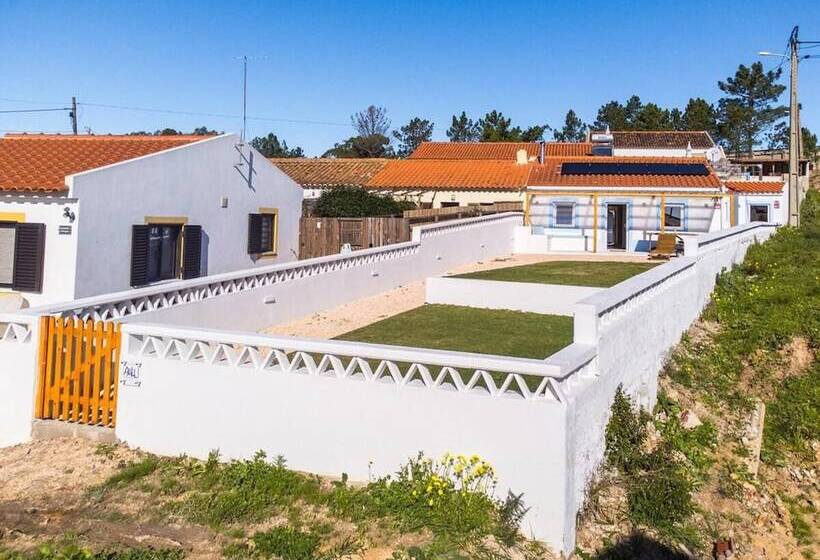 Cottage In Aljezur  2 Bed Ensuite Casinha Da Ivone