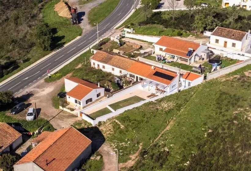 Cottage In Aljezur  2 Bed Ensuite Casinha Da Ivone