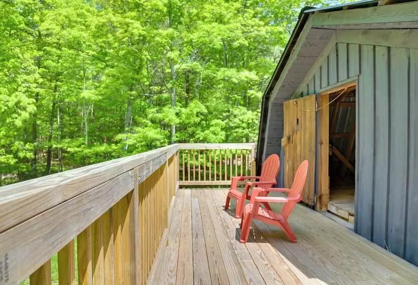 Cozy Catskills Cabin   12 Mi To Windham Mountain!
