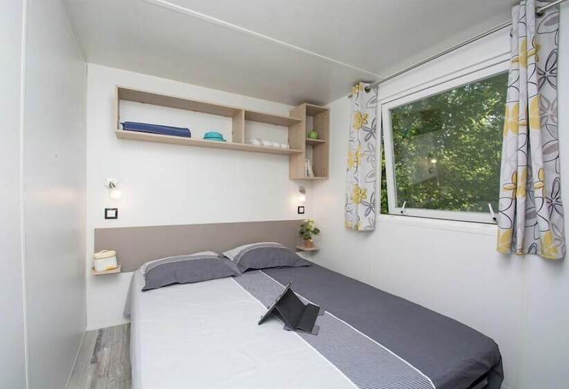 فندق Camping Le Luberon