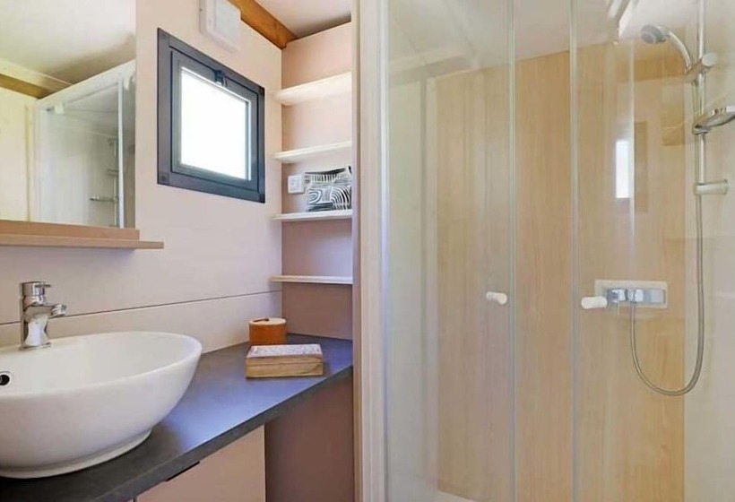 فندق Camping Le Luberon