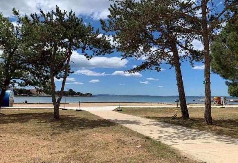 هتل Mobile Home Mia