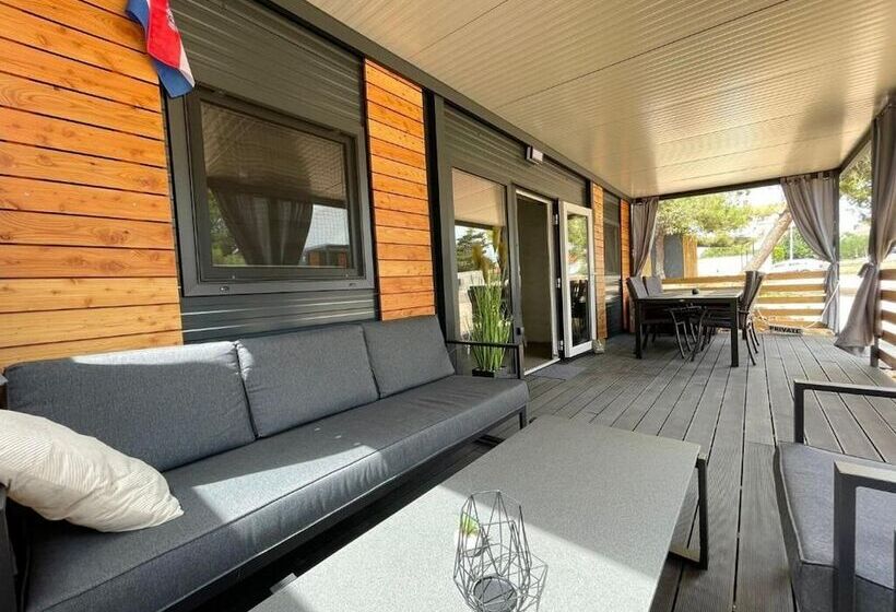 هتل Mobile Home Mia